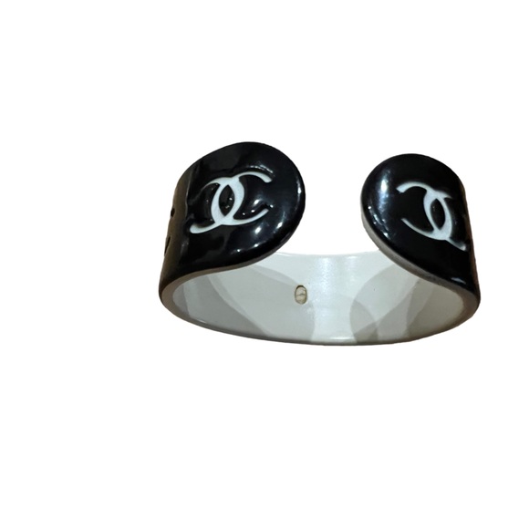 #1042 CHANEL Bracelet - Picture 3 of 5